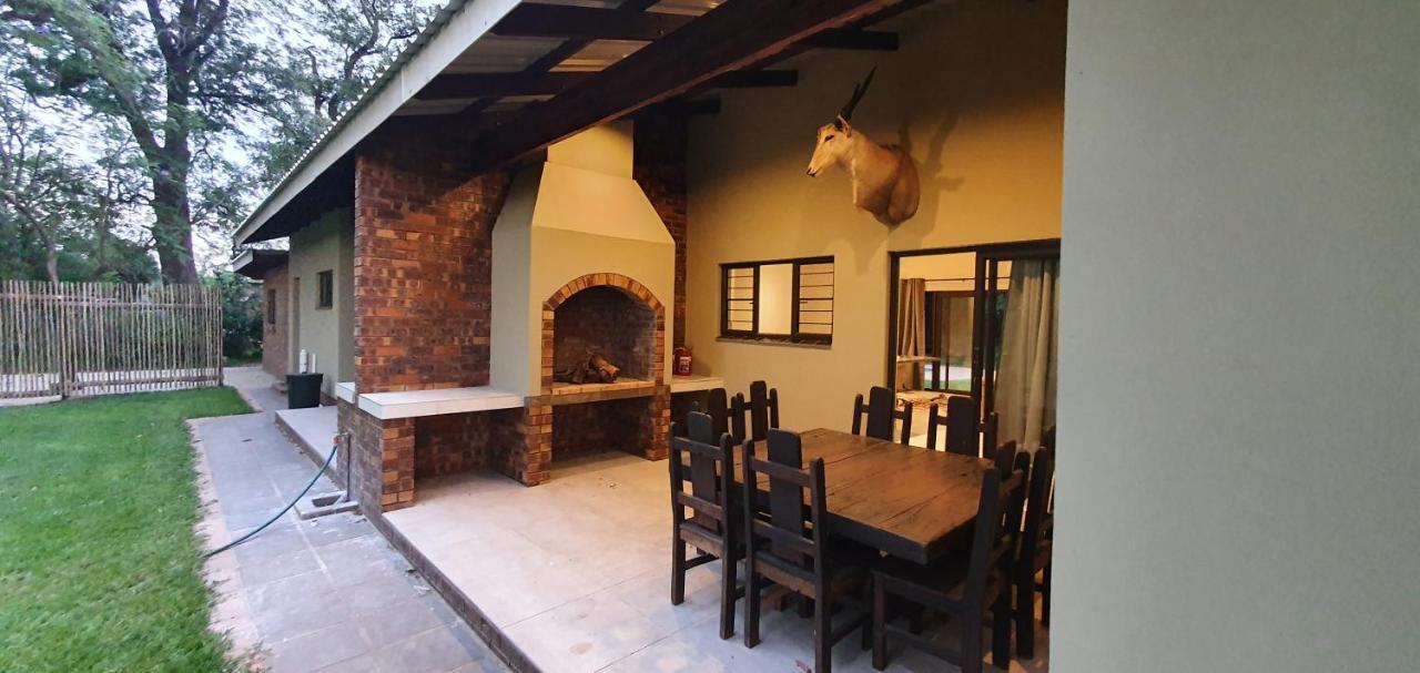 Honeybird Self Catering Accommodation Хлухлуве Экстерьер фото