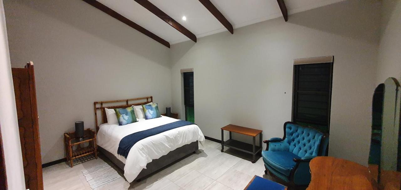 Honeybird Self Catering Accommodation Хлухлуве Экстерьер фото