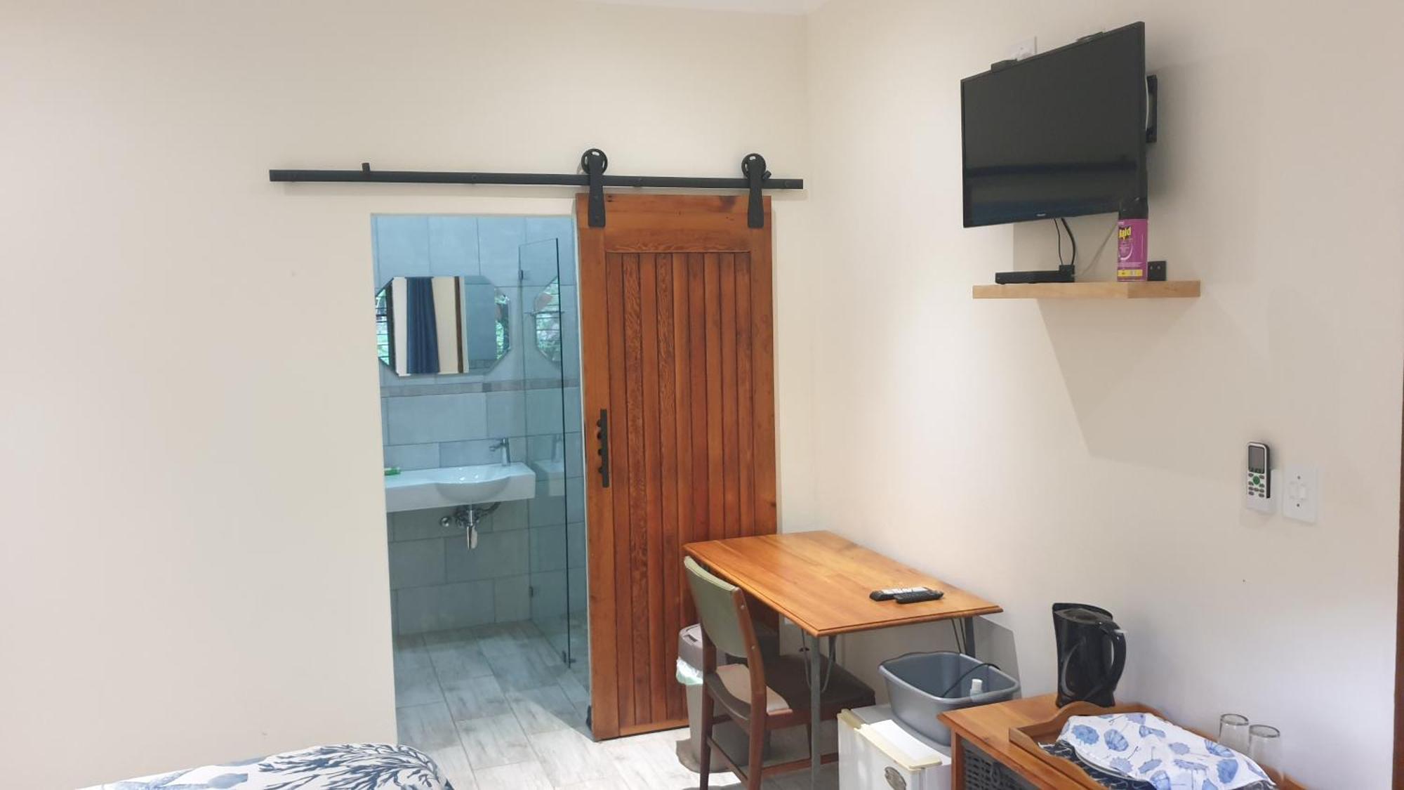 Honeybird Self Catering Accommodation Хлухлуве Экстерьер фото